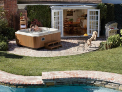 Круглогодичный бассейн spa Jacuzzi J-365